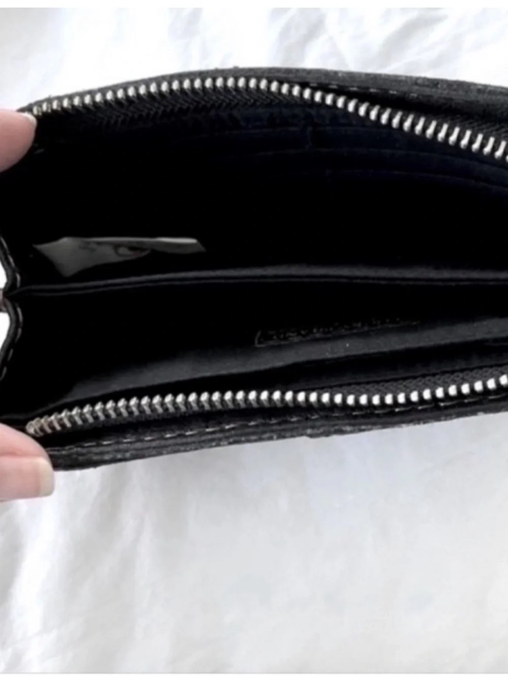 Lucky Brand Full Size Leather Wallet Flap & Zipper Closures Black Pink Silver